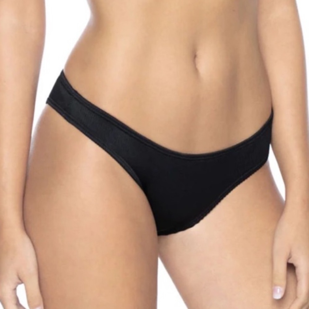 PQ Swim Pilyq Black Pearl Basic Teeny Bikini Bottoms Ribbed Cheeky Medium NWT